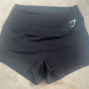 SOLDDD ! GYM SHARK SIZE SMALL BLACK SHORTS BRAND NEW